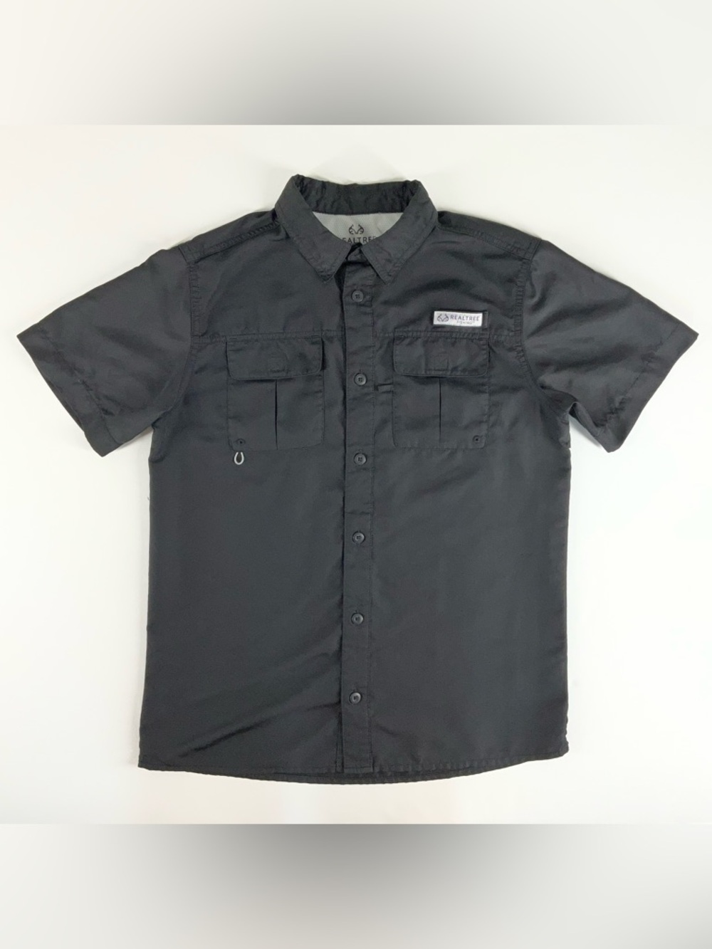 Realtree Boys' Blackโ Short-Sleeve Fishing Guide Shirt Size XL Vented Cape Back